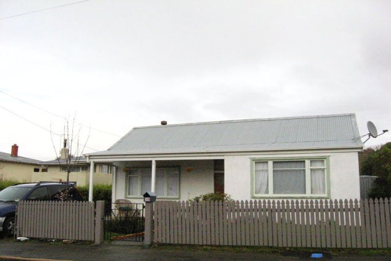 Photo of property in 19 Hall Road, Sawyers Bay, Port Chalmers, 9023