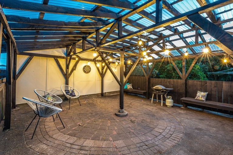 Photo of property in 27 Hood Street, Castlecliff, Whanganui, 4501