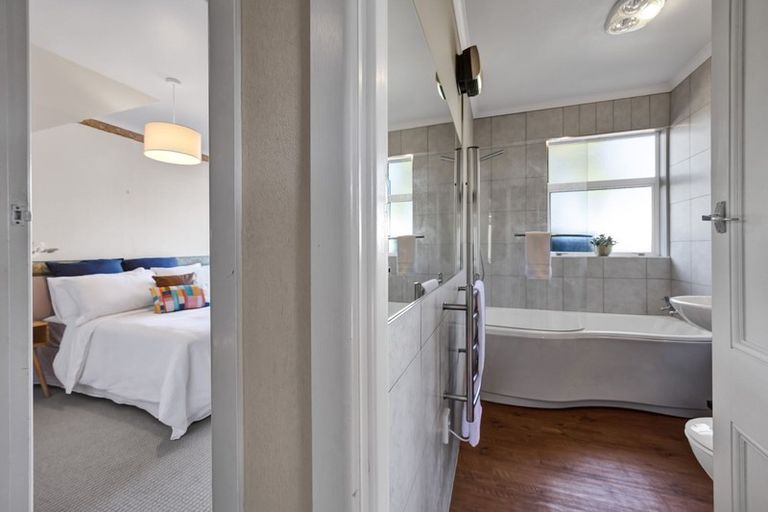 Photo of property in 11 George Street, Lower Vogeltown, New Plymouth, 4310