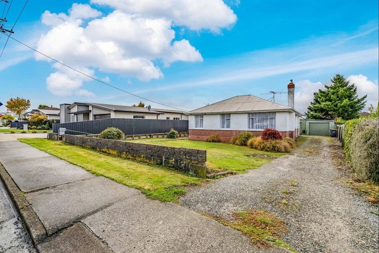 Photo of property in 63 Broughton Street, Gore, 9710