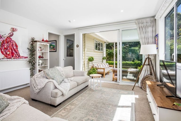 Photo of property in 20 Glide Lane, Whitby, Porirua, 5024