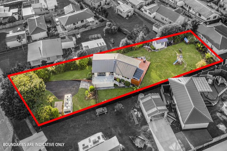 Photo of property in 24 Saint Johns Avenue, Tuakau, 2121