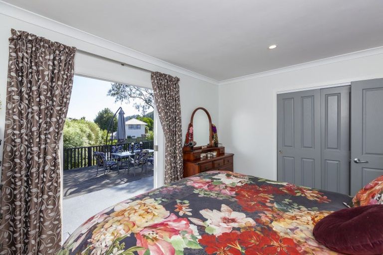 Photo of property in 122 Ruapehu Street, Paraparaumu, 5032