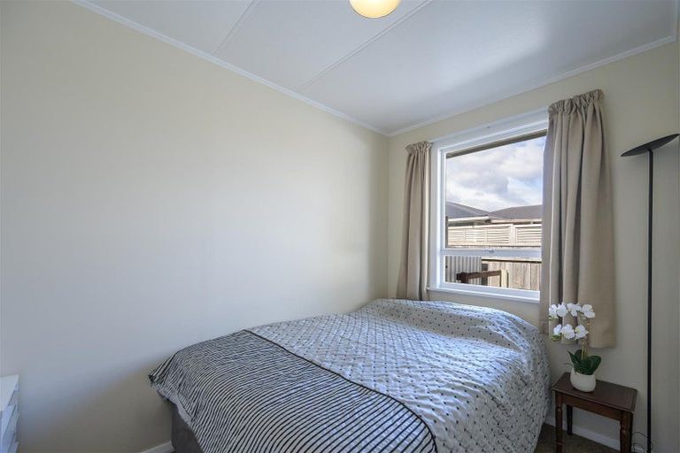 Photo of property in 2/37 Fergusson Street, Stoke, Nelson, 7011