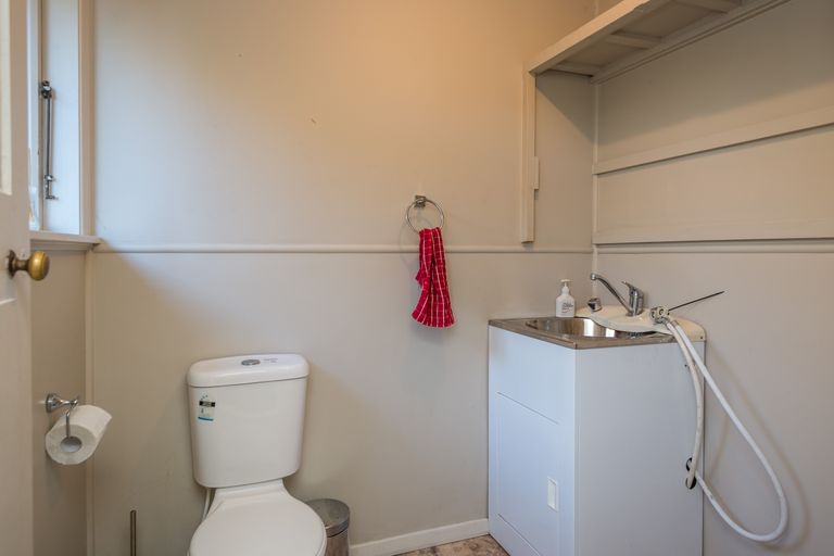 Photo of property in 35 Fenchurch Street, Redwood, Christchurch, 8051