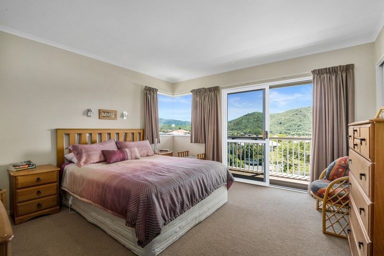Photo of property in 20 Rimu Terrace, Waikawa, Picton, 7220