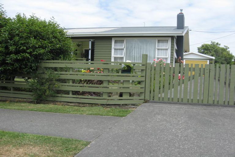 Photo of property in 42 Church Street, Feilding, 4702