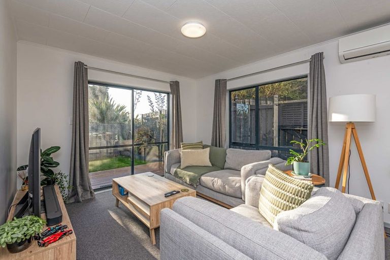 Photo of property in 91 Benmore Avenue, Cloverlea, Palmerston North, 4412