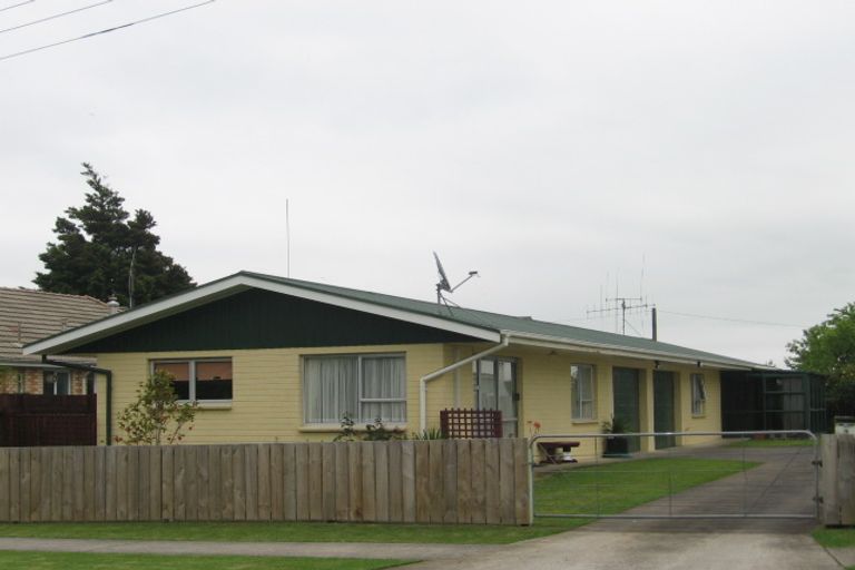 Photo of property in 2a Buchanan Street, Paeroa, 3600
