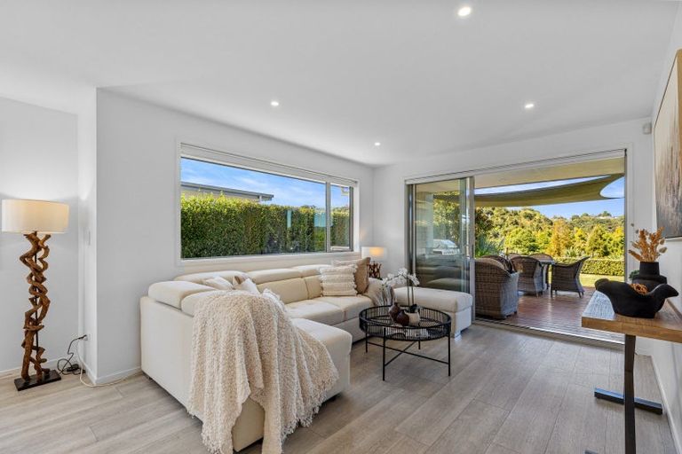 Photo of property in 49 Landing Drive, Pyes Pa, Tauranga, 3112