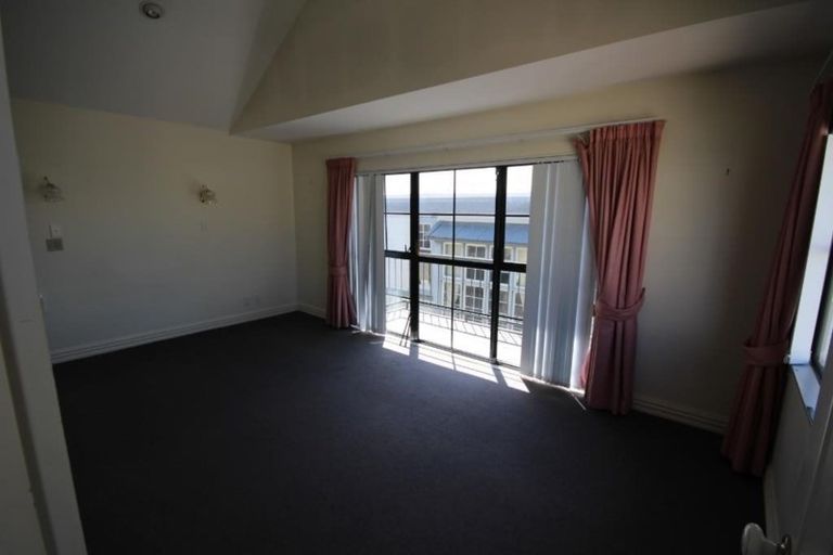 Photo of property in 16g Hobson Street, Thorndon, Wellington, 6011