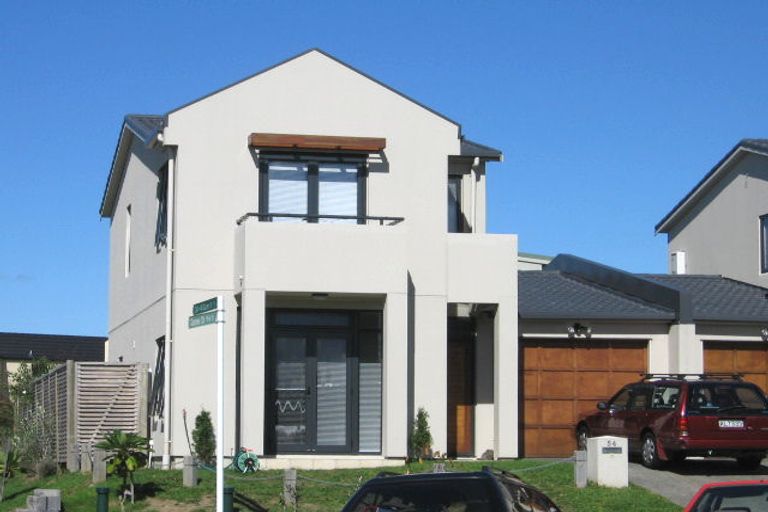 Photo of property in 54 Gunner Drive, Te Atatu Peninsula, Auckland, 0610