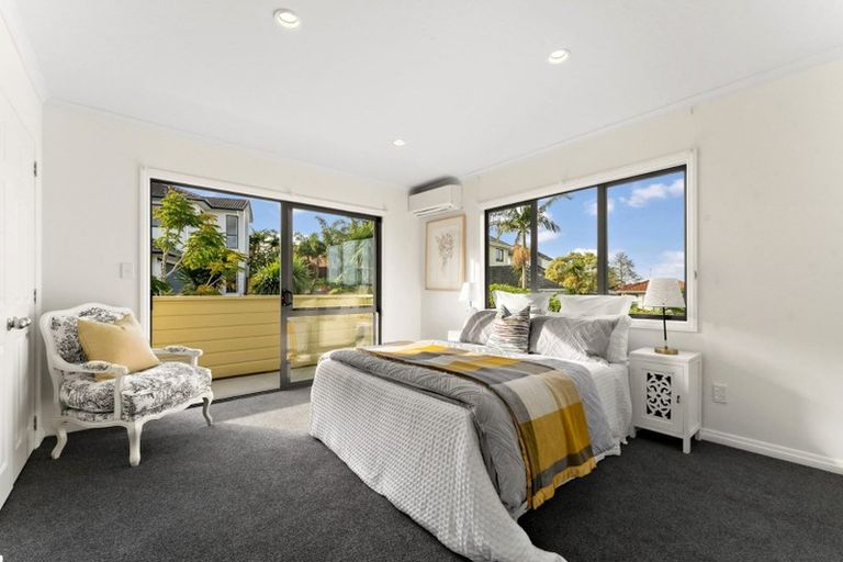 Photo of property in 19 Virginia Street, Henderson, Auckland, 0612