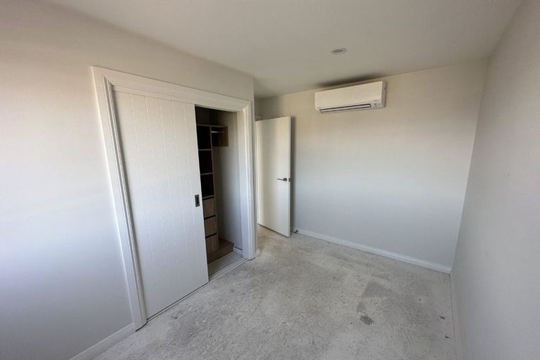 Photo of property in 2c Convair Crescent, Mangere, Auckland, 2022