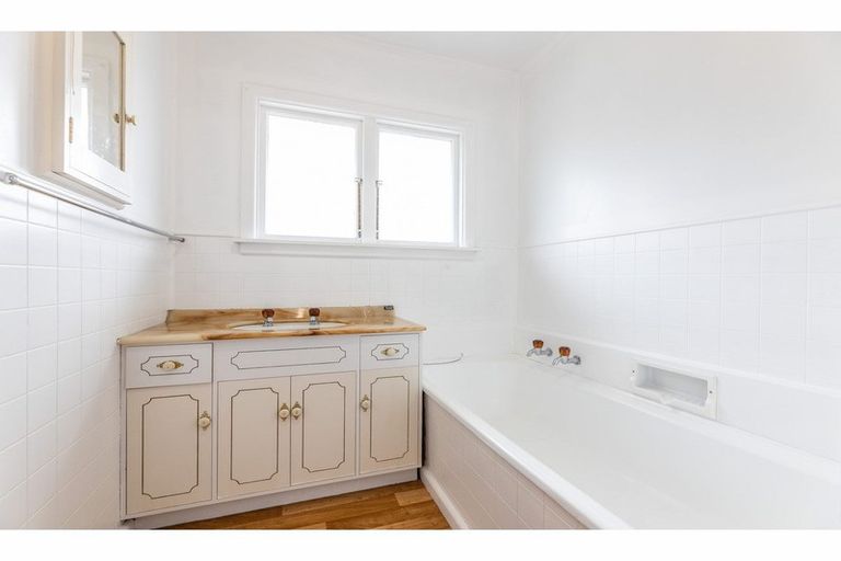 Photo of property in 79 Bridge Street, New Brighton, Christchurch, 8062