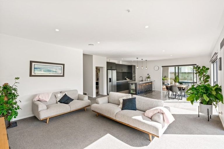 Photo of property in 23 Josh Road, Huapai, Kumeu, 0810