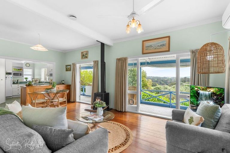 Photo of property in 632 Pahi Road, Pahi, Paparoa, 0571