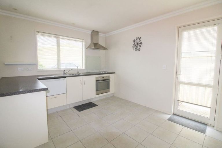 Photo of property in 4/4 Reid Avenue, Mosgiel, 9024