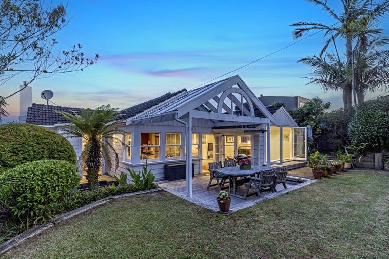 Photo of property in 3 Castor Bay Road, Castor Bay, Auckland, 0620