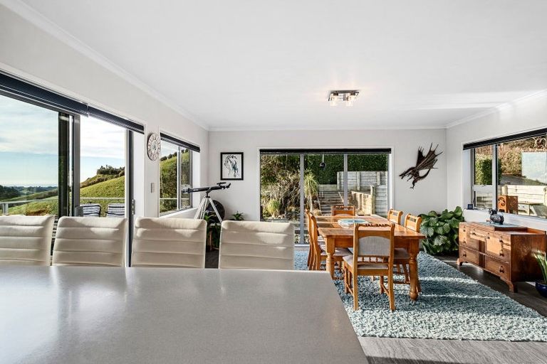 Photo of property in 169 King Road, Inglewood, 4386