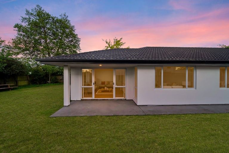 Photo of property in 6 Creedon Glen, Casebrook, Christchurch, 8051