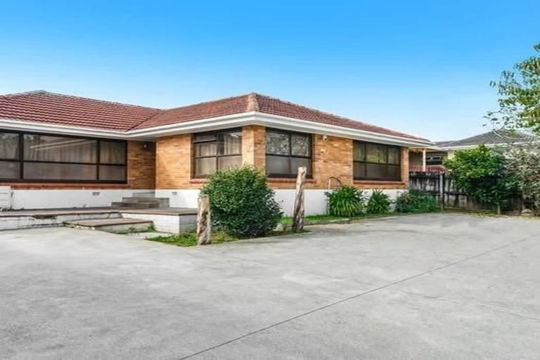 Photo of property in 16 Esperanto Road, Papatoetoe, Auckland, 2025