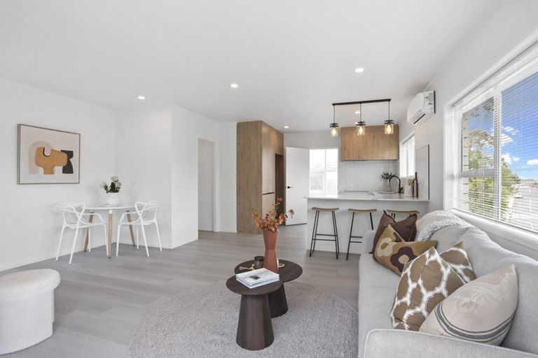 Photo of property in 1/38 Divich Avenue, Te Atatu South, Auckland, 0610