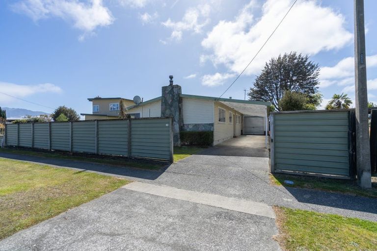 Photo of property in 18 Pompolona Street, Te Anau, 9600