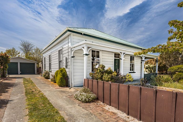 Photo of property in 58 Gordon Street, Kurow, 9435