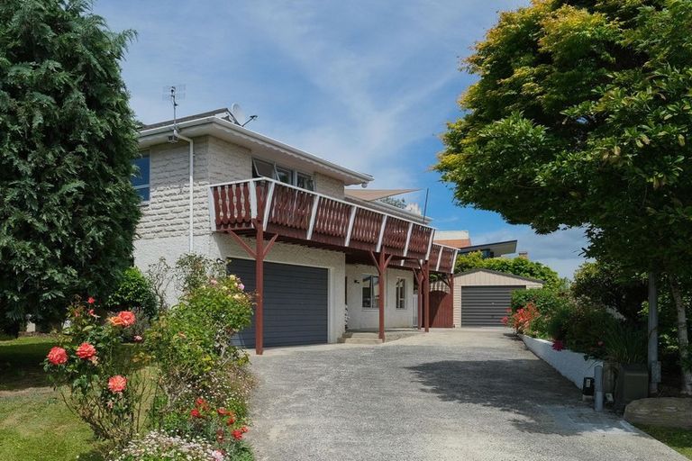 Photo of property in 8 Windsor Place, Mosgiel, 9024