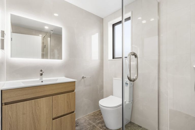 Photo of property in 31c Stanniland Street, Sunnyhills, Auckland, 2010