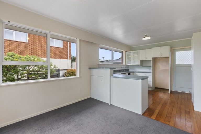 Photo of property in 7 Severn Place, Spotswood, New Plymouth, 4310