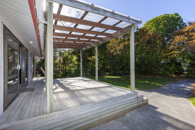 Photo of property in 6 Park Avenue, Waikanae, 5036