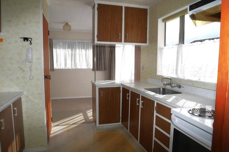 Photo of property in 17 Manawa Avenue, Raumati Beach, Paraparaumu, 5032