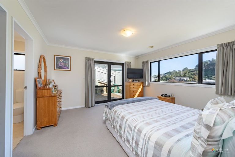 Photo of property in 40 Meadowbank Drive, Belmont, Lower Hutt, 5010