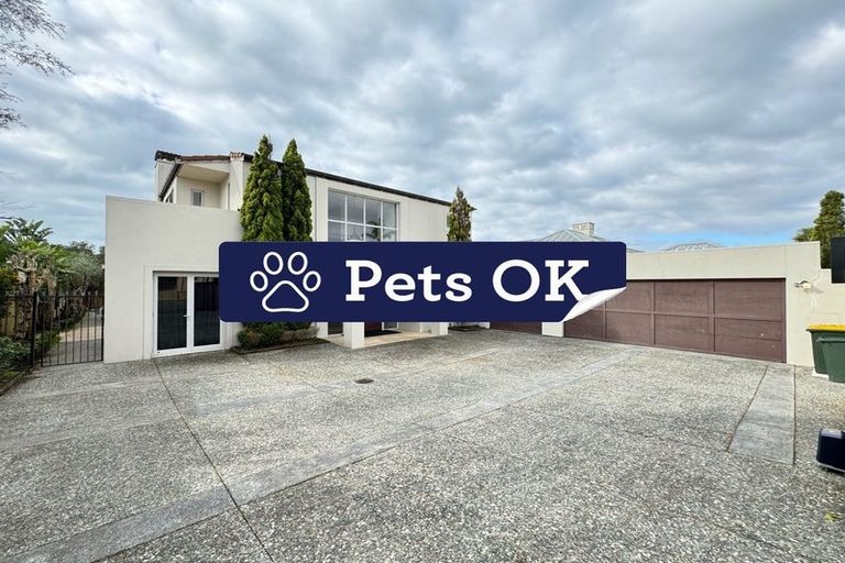 Photo of property in 37 Quedley Court, Eastern Beach, Auckland, 2012