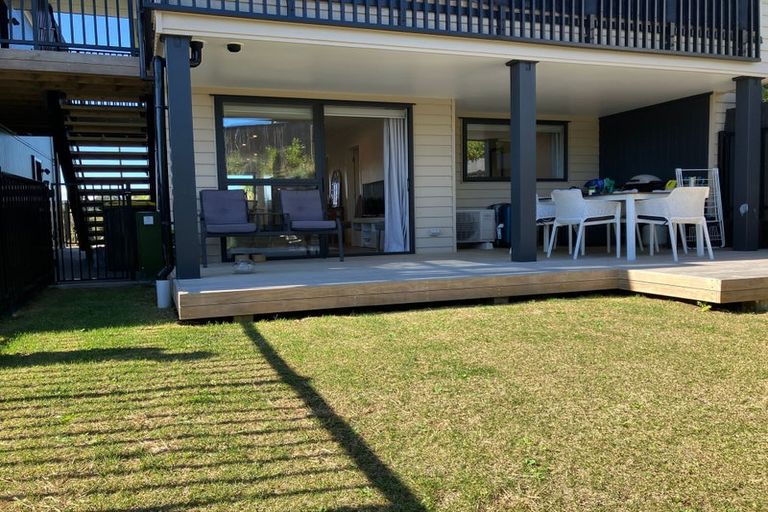 Photo of property in 1/19 Ringi Lane, Orewa, 0931