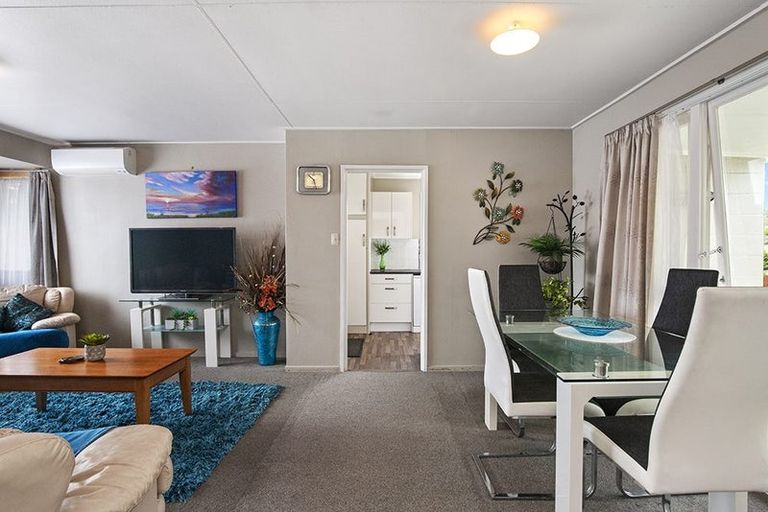 Photo of property in 39 Totara Street, Waiuku, 2123