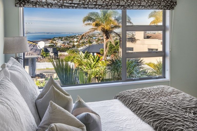 Photo of property in 62 Seaview Road, Castor Bay, Auckland, 0620