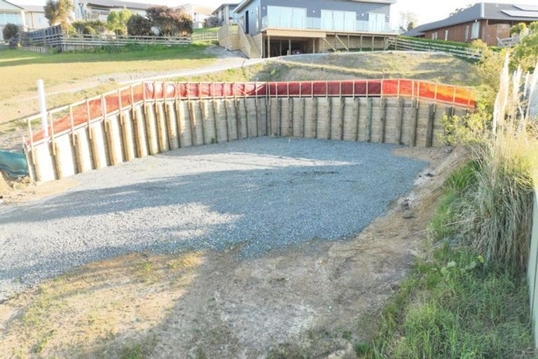 Photo of property in 4 Midgard Road, Coopers Beach, 0420