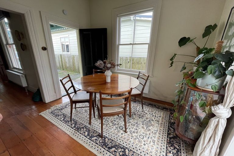 Photo of property in 24 Beach Street, Petone, Lower Hutt, 5012