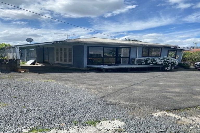 Photo of property in 9 Mahia Road, Manurewa, Auckland, 2102