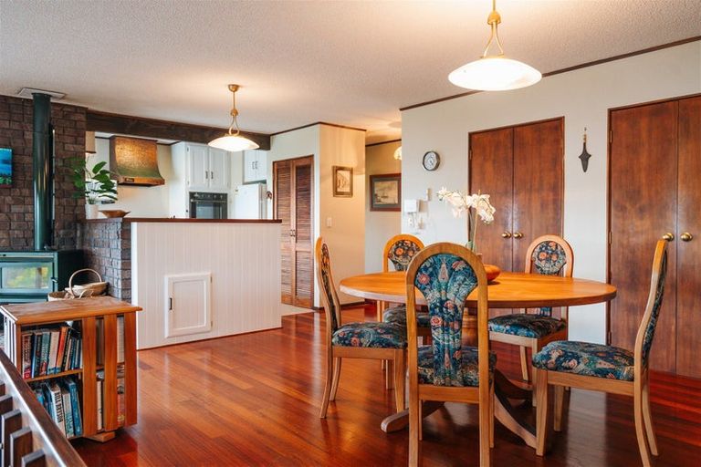 Photo of property in 7 The Lookout, Kerikeri, 0230