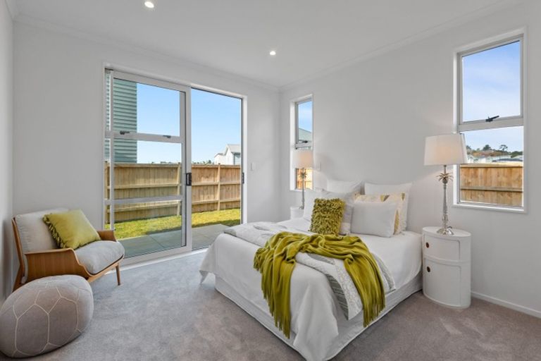 Photo of property in 29 Kukuwai Avenue, Red Beach, 0932