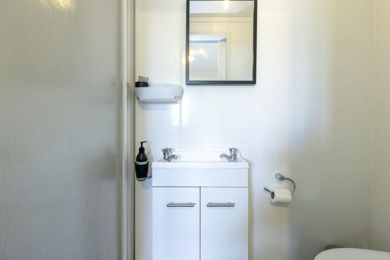 Photo of property in 17 Saint James Street, Richmond Heights, Taupo, 3330