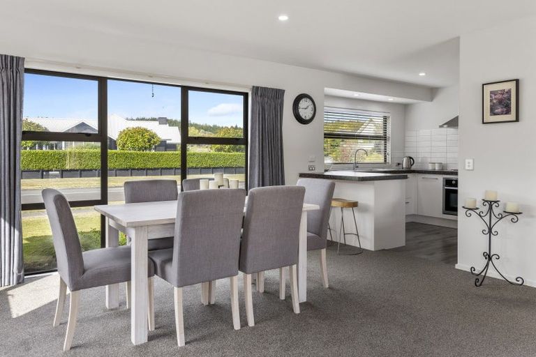 Photo of property in 22 Victoria Street, Richmond Heights, Taupo, 3330