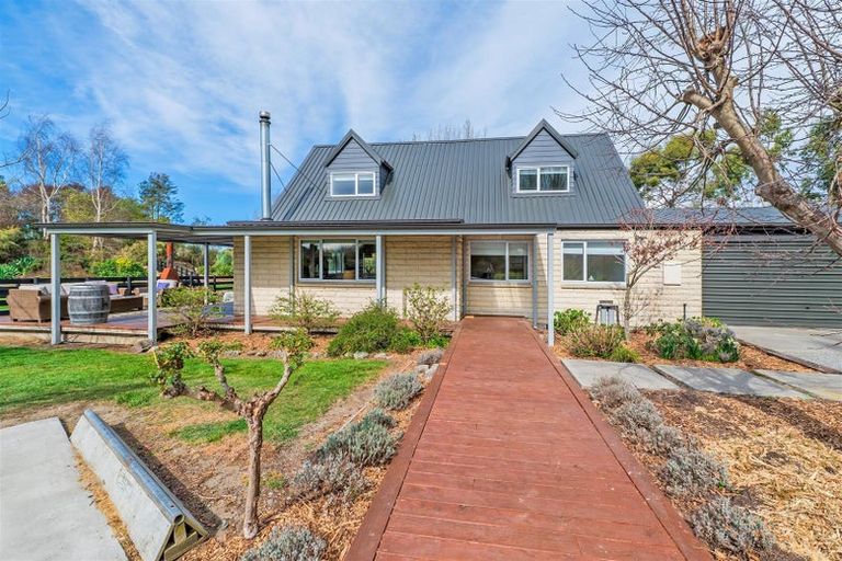 Photo of property in 64a Allin Drive, Waikuku Beach, 7402