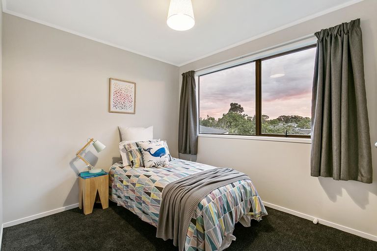 Photo of property in 7 Holborn Place, Papatoetoe, Auckland, 2025