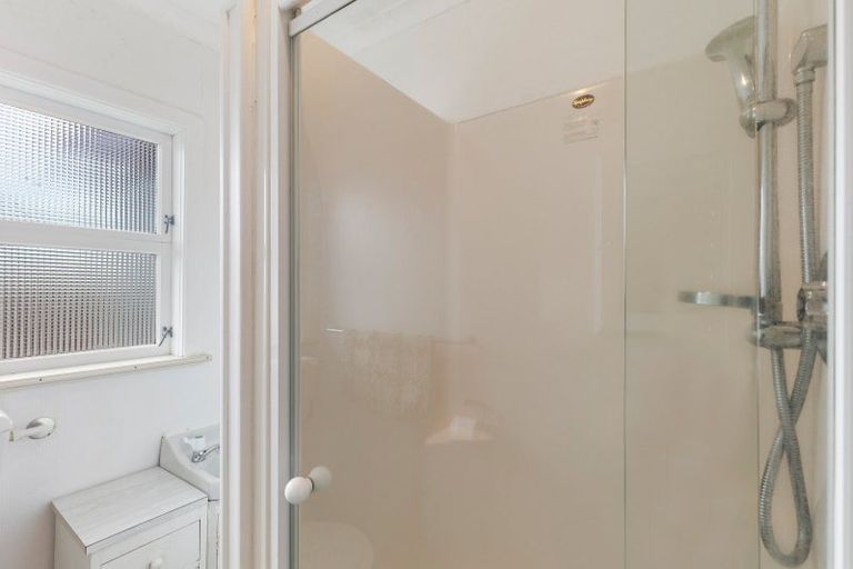 Photo of property in 57 Weraroa Road, Levin, 5510