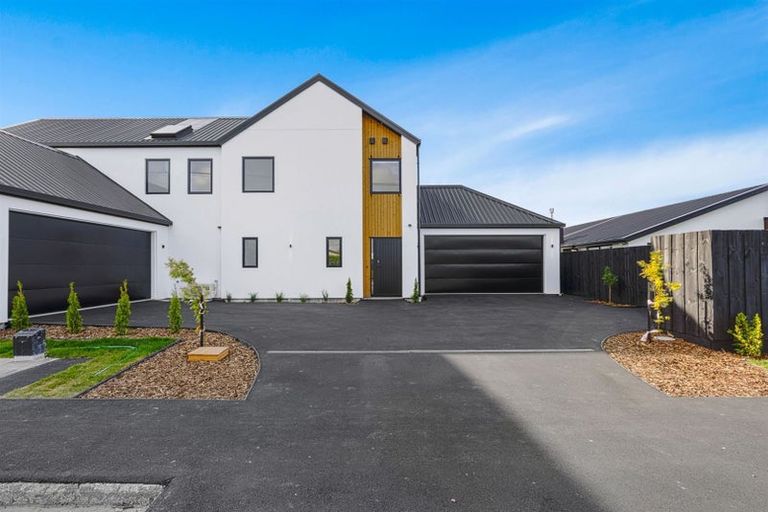 Photo of property in 1a Mcfaddens Road, St Albans, Christchurch, 8052